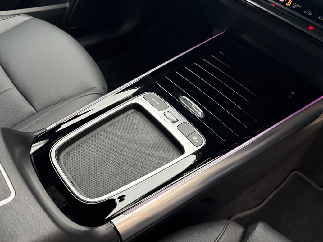 2025 Mercedes-Benz EQA