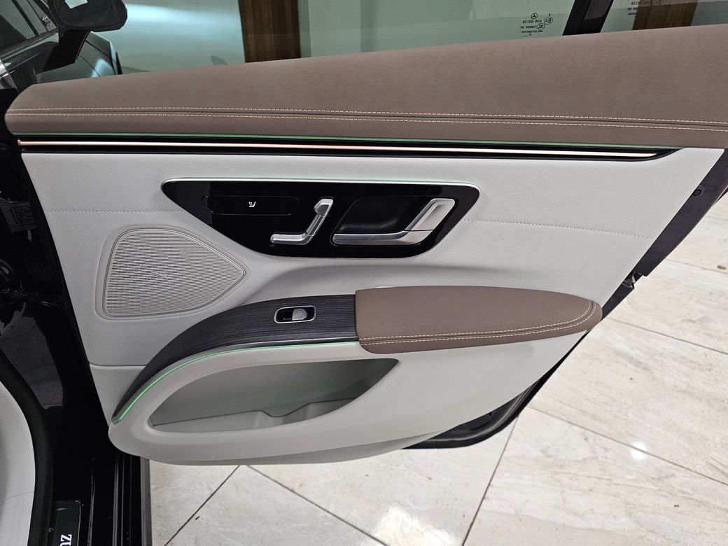 2024 Mercedes-Benz EQS