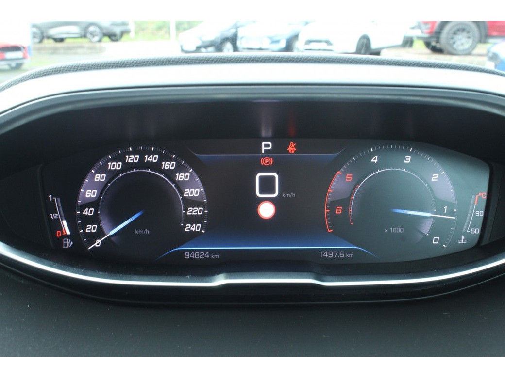 2024 Peugeot 5008