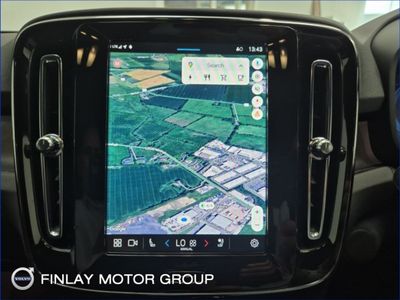 2025 Volvo XC40