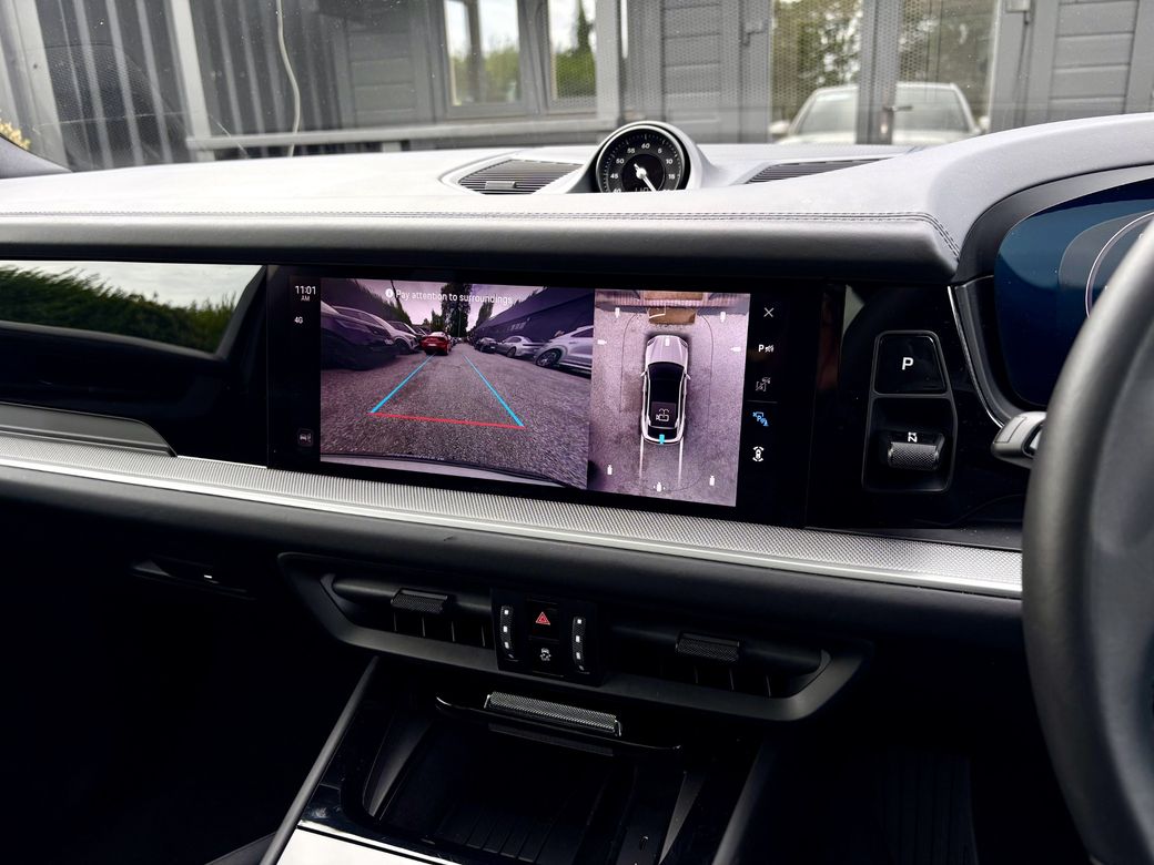 2025 Porsche Cayenne