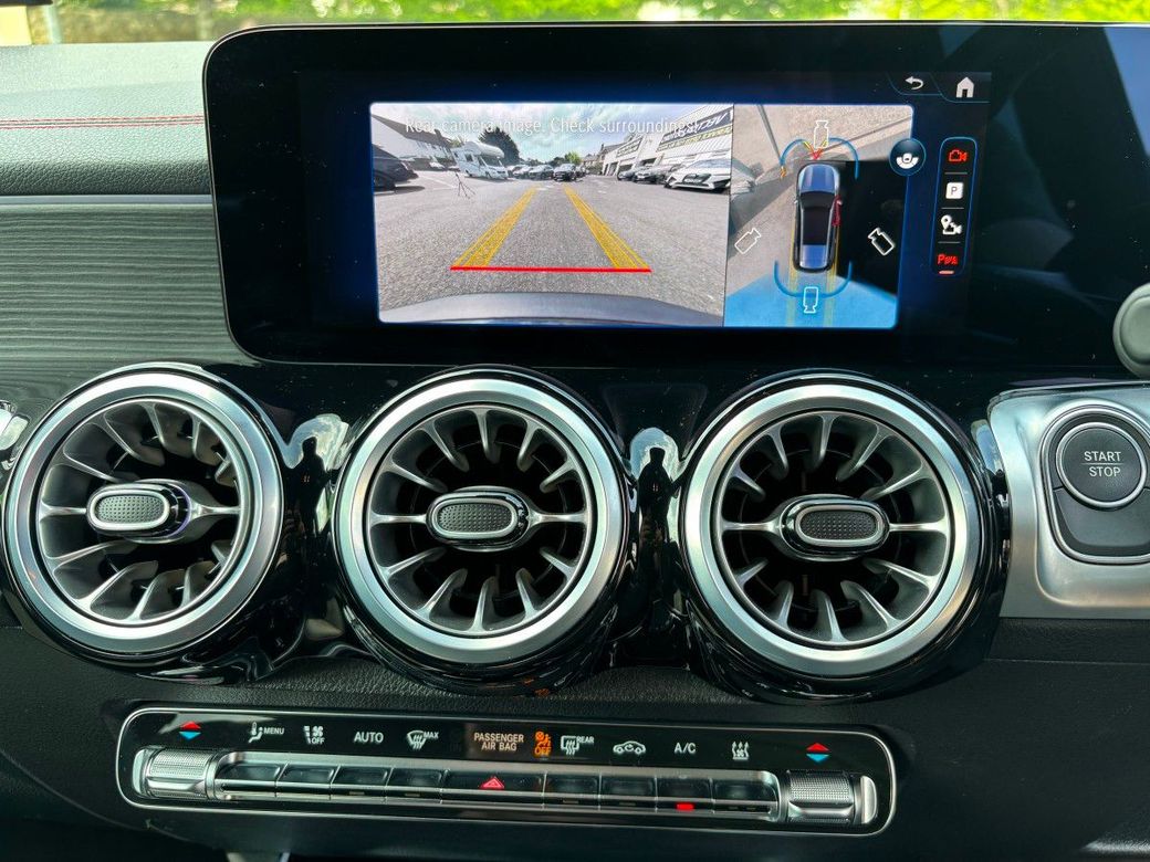 2025 Mercedes-Benz EQB