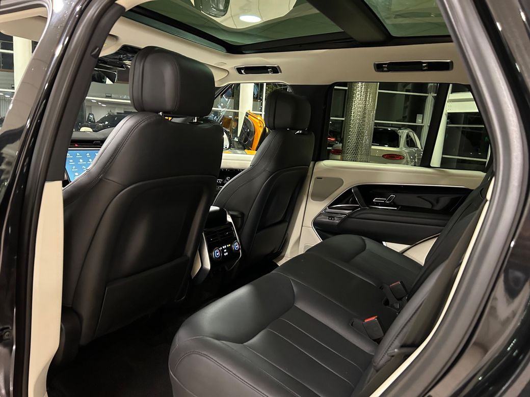 2023 Land Rover Range Rover