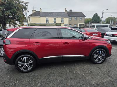 2022 Peugeot 5008