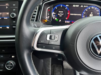 2022 Volkswagen T-Roc