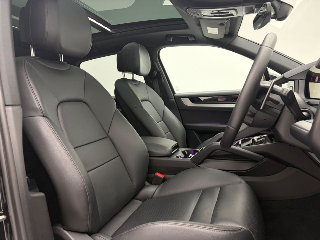 2025 Porsche Cayenne
