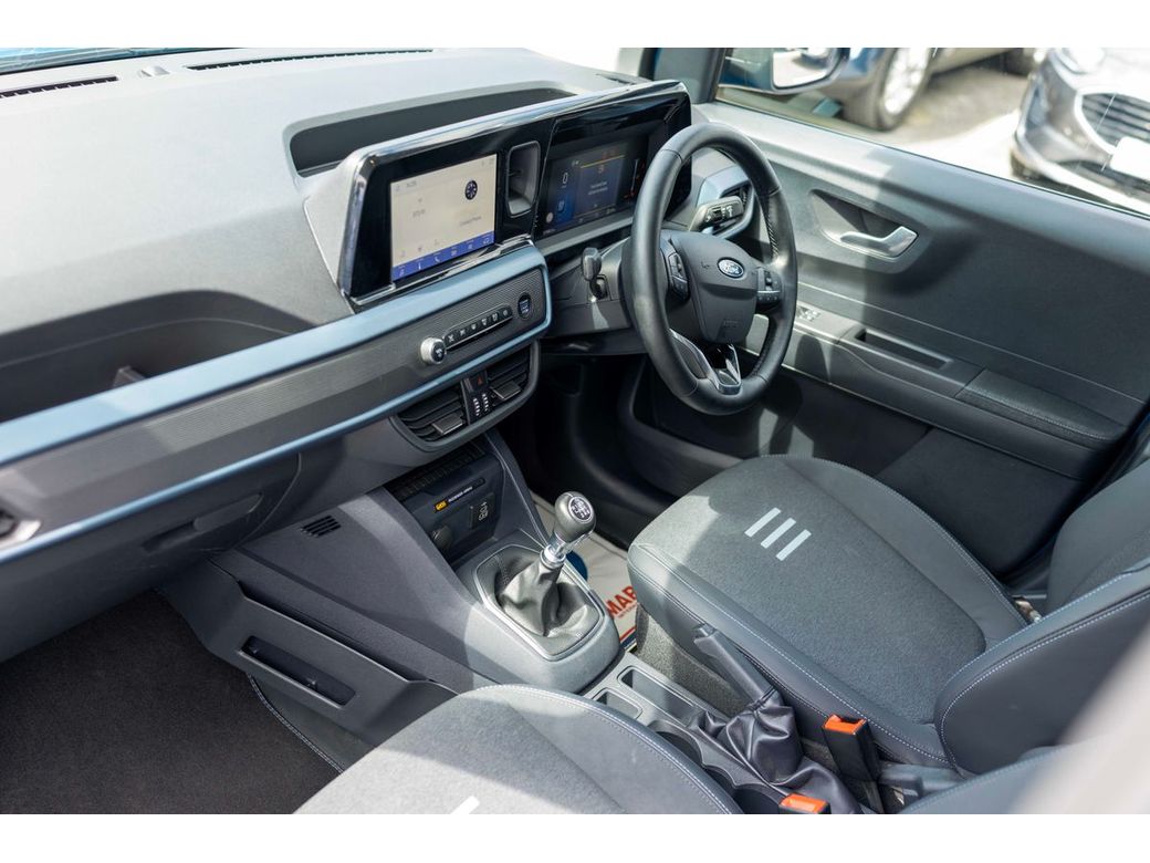 2025 Ford Transit Courier