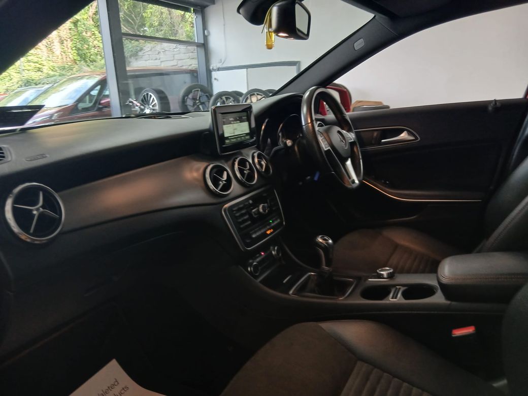 2015 Mercedes-Benz GLA Class