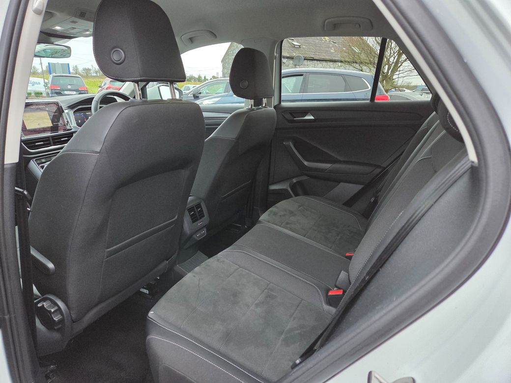 2023 Volkswagen T-Roc