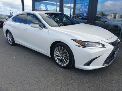 2020 Lexus ES 300h