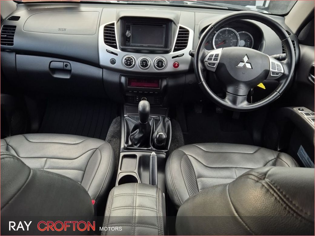 2015 Mitsubishi L200