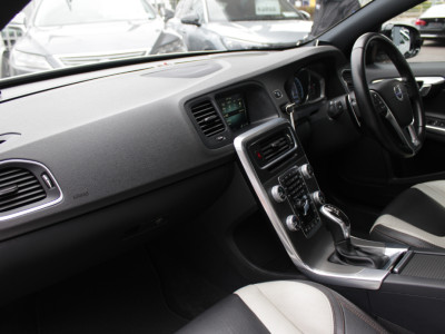 2016 Volvo V60