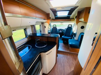 2013 HOBBY DRIVE  70 Q PREMIUM R.H.D MANUAL C1 REQUIRED 