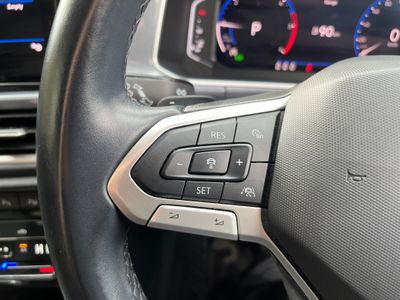 2023 Volkswagen T-Roc