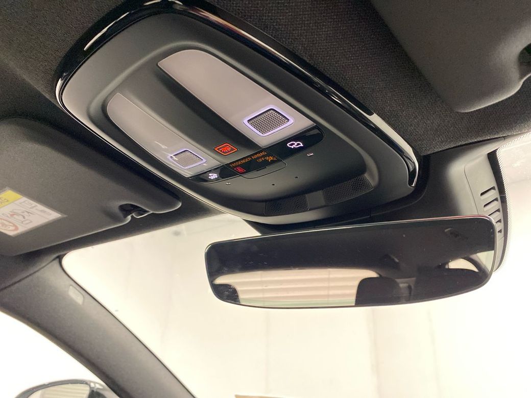 2026 Volvo EX40