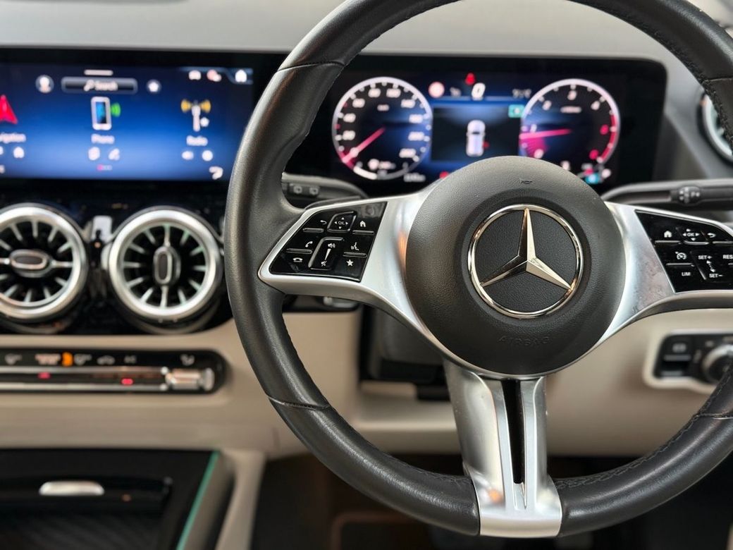 2024 Mercedes-Benz GLA Class