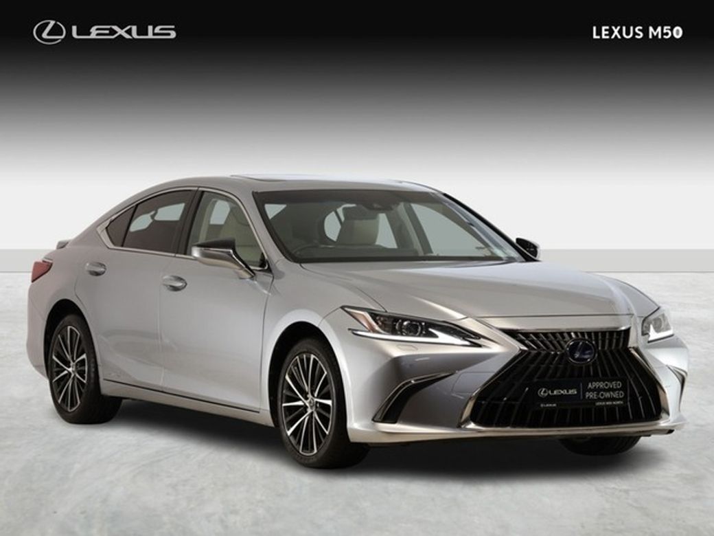 2022 Lexus ES 300h