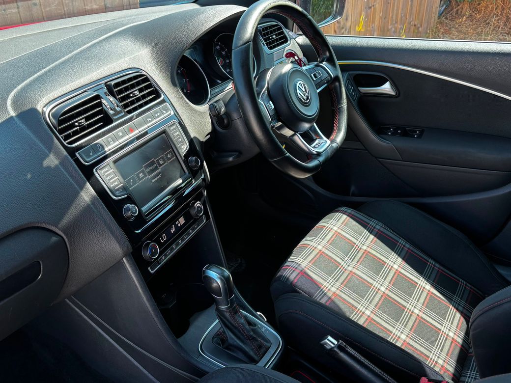 2015 Volkswagen Polo