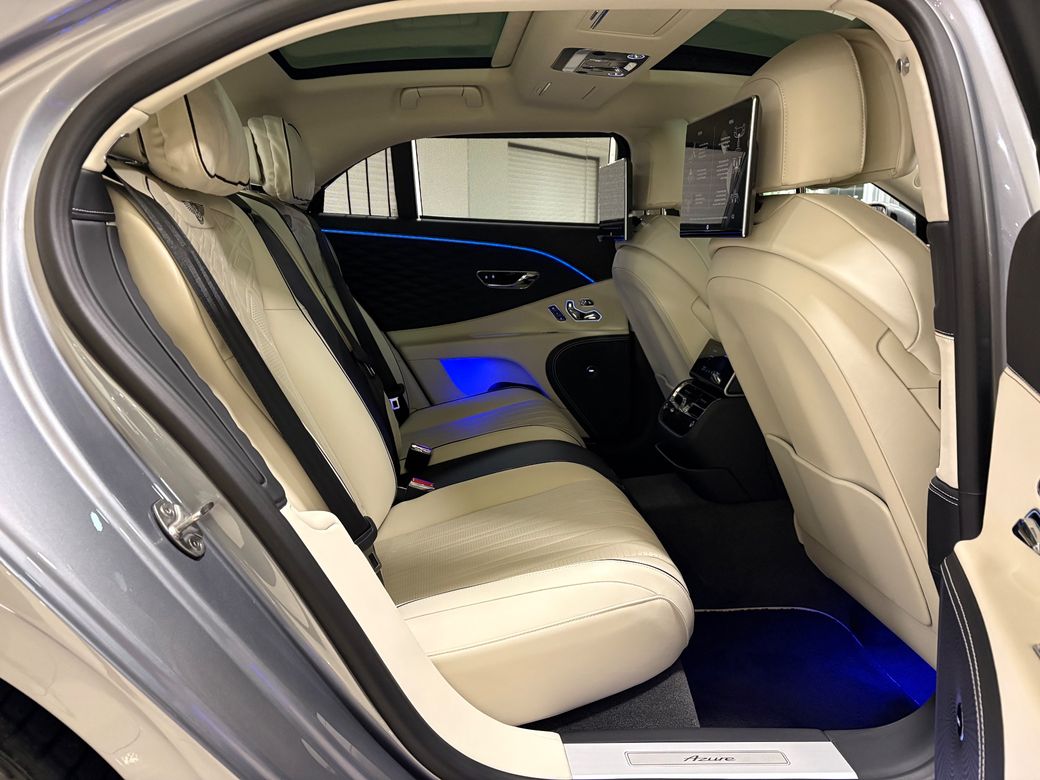 2025 Bentley Flying Spur