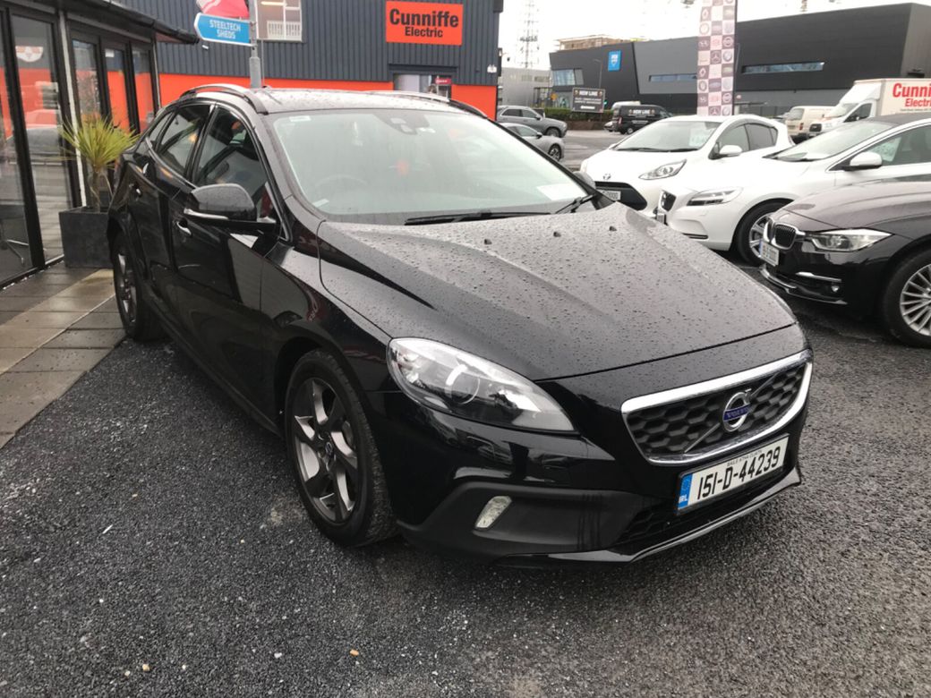 2015 Volvo V40