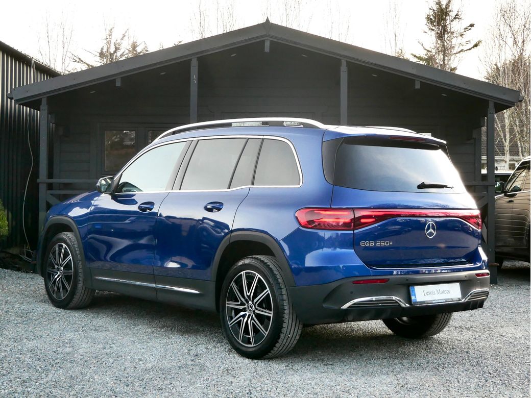 2025 Mercedes-Benz EQB