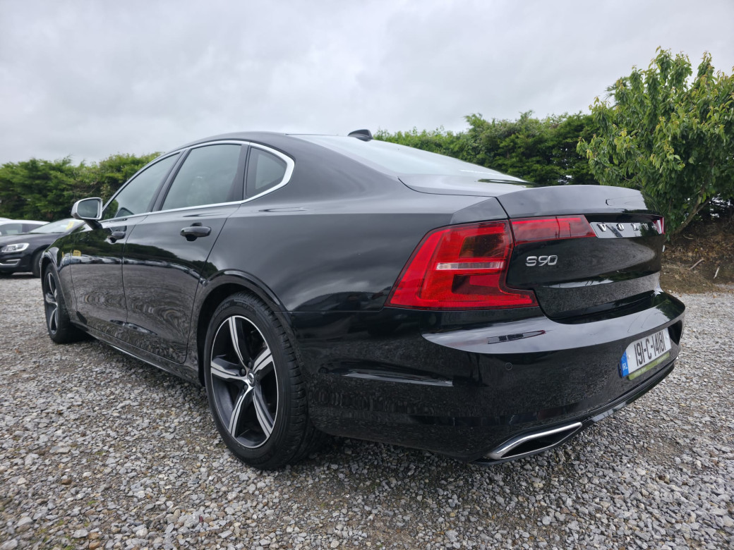2019 Volvo S90