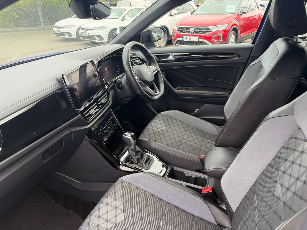 2023 Volkswagen T-Roc