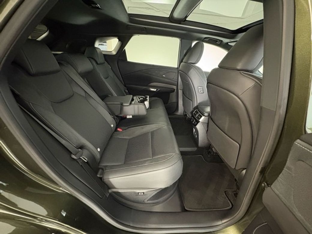 2023 Lexus RX450h+
