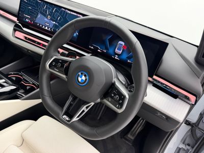 2024 BMW i5