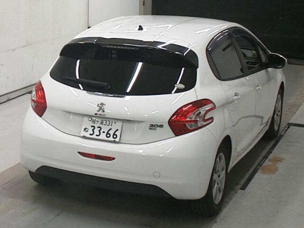 2015 Peugeot 208