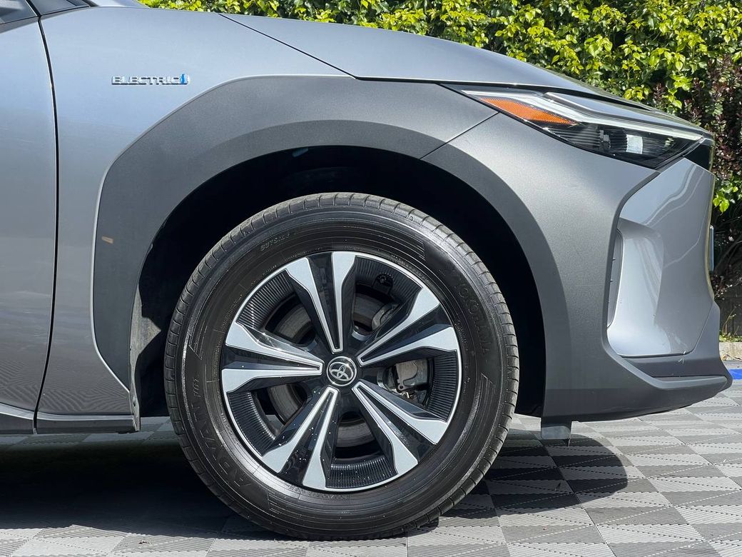 2024 Toyota bZ4X