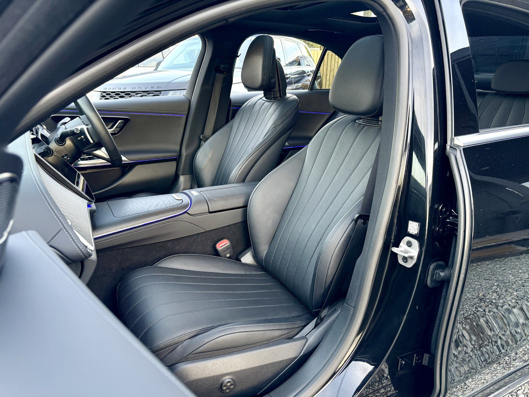 2025 Mercedes-Benz E 300