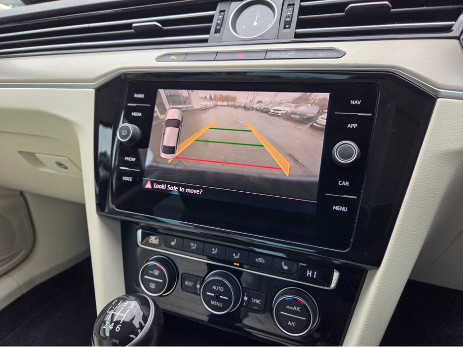 2018 Volkswagen Passat