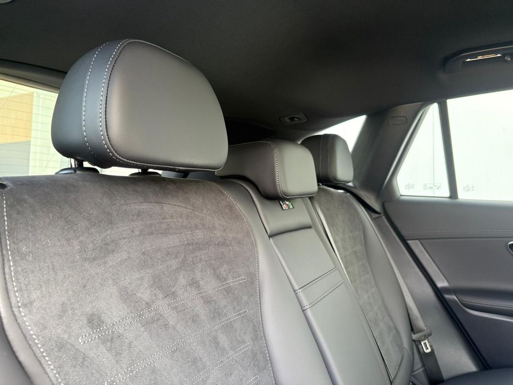 2025 Mercedes-Benz GLC Class