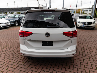 2016 Volkswagen Touran