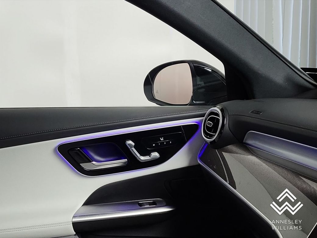 2023 Mercedes-Benz GLC Class
