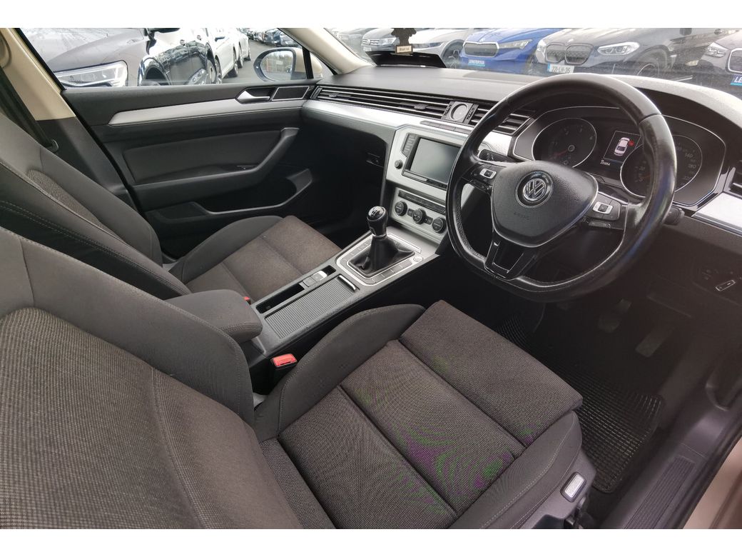 2016 Volkswagen Passat