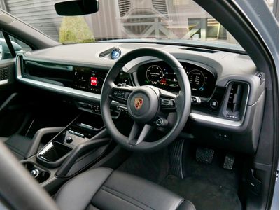 2025 Porsche Cayenne