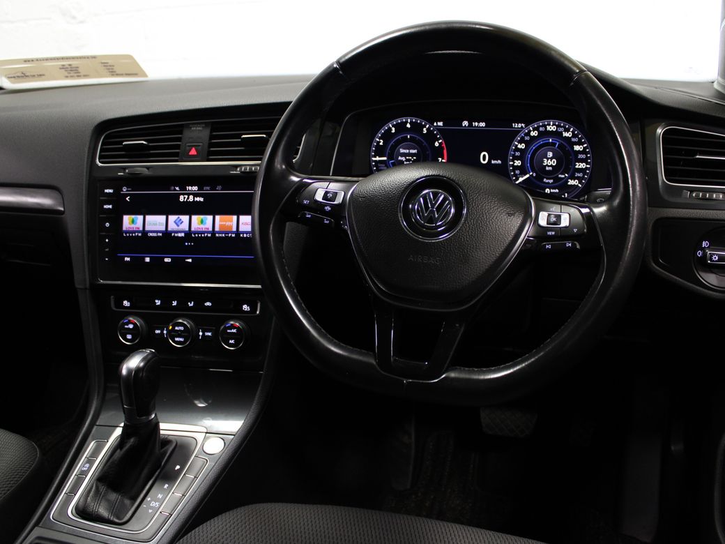 2019 Volkswagen Golf