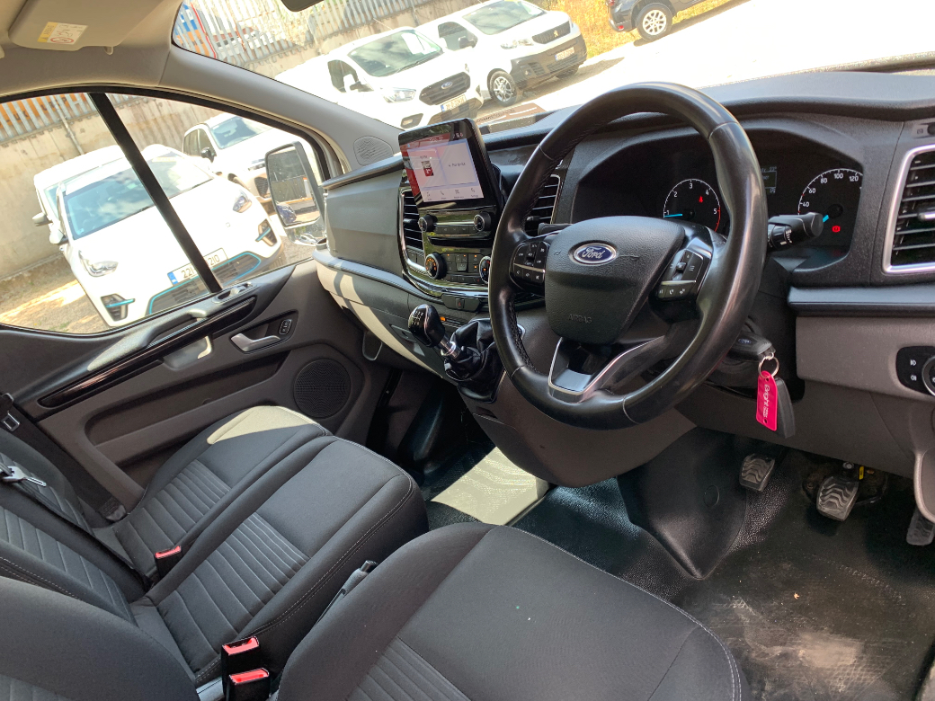 2022 Ford Transit Custom