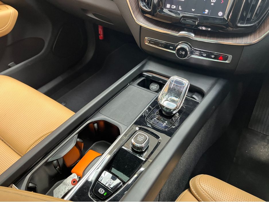 2023 Volvo XC60