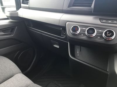 2025 Renault Master