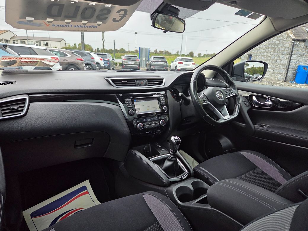 2017 Nissan Qashqai