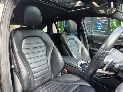 2021 Mercedes-Benz EQC