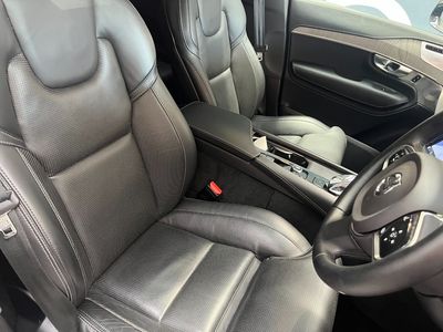 2023 Volvo XC90