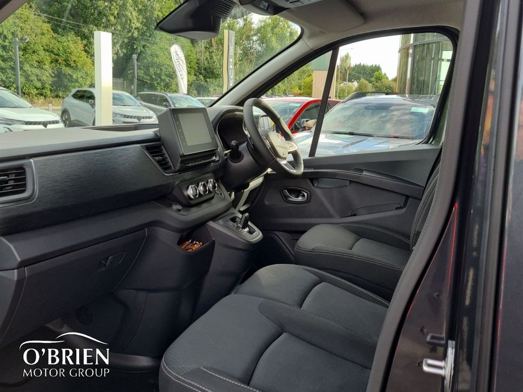 2025 Renault Trafic