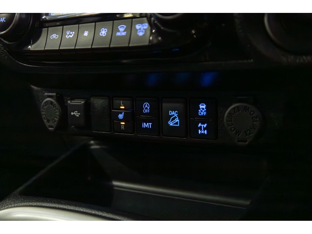 2025 Toyota Hilux