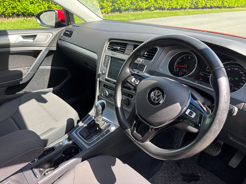 2017 Volkswagen Golf