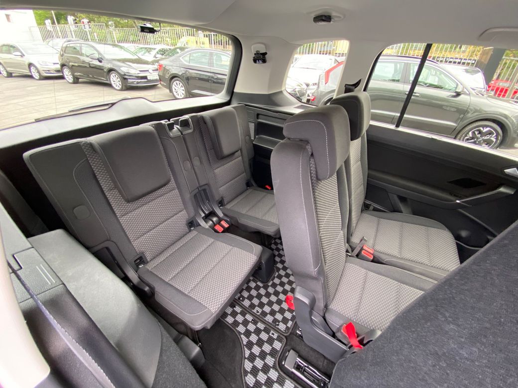 2020 Volkswagen Touran