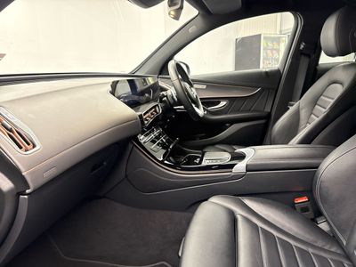 2022 Mercedes-Benz EQC